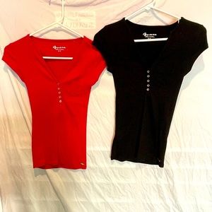 Guess 2 short sleeve tops size Sm